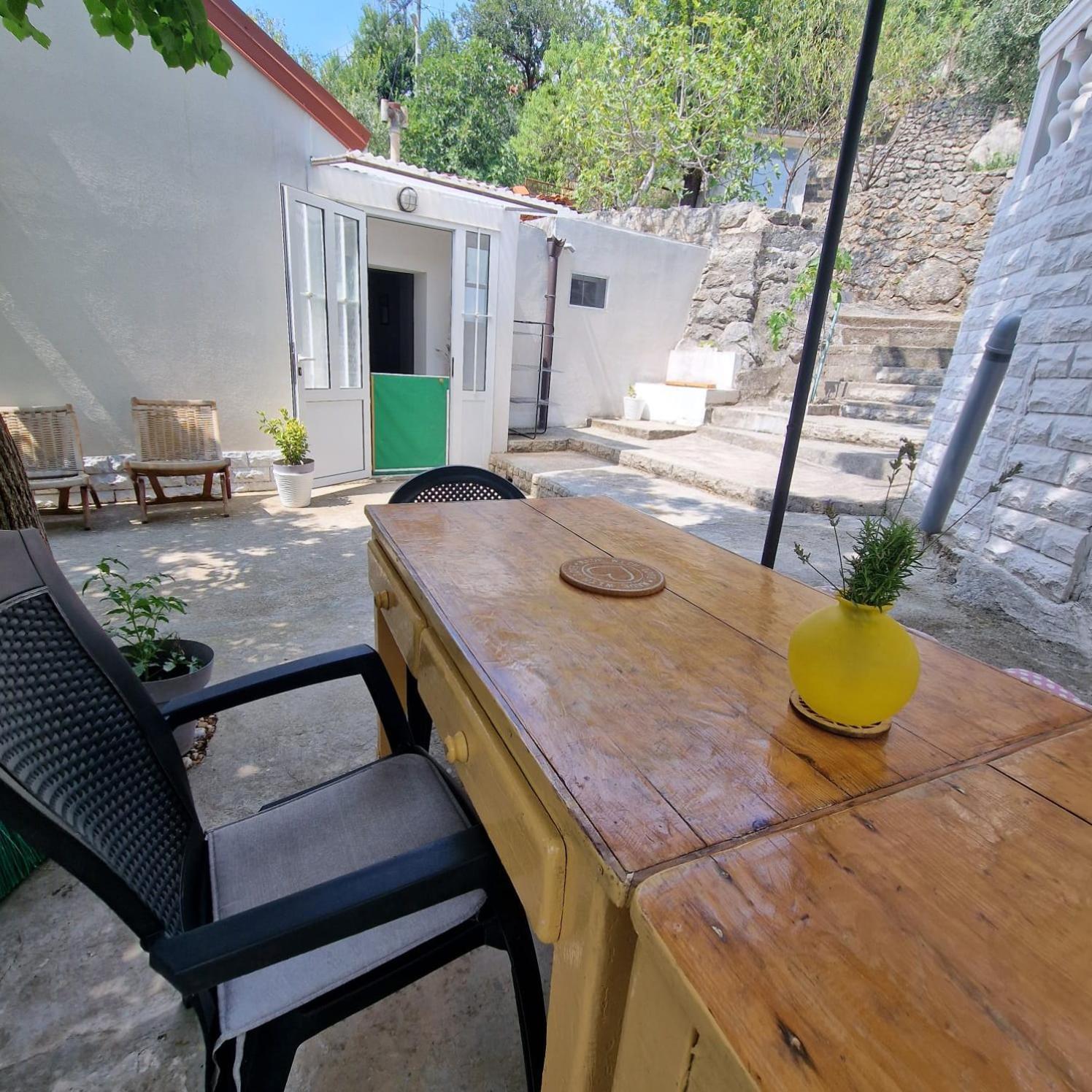 Relaxed Place By The Sea Чезарица Экстерьер фото